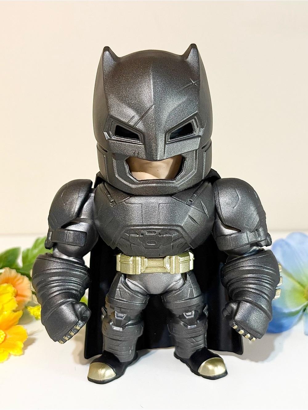 Batman Jada Toys Heavy Metal 6” Die-Cast Collectible Superhero Armoured Figure